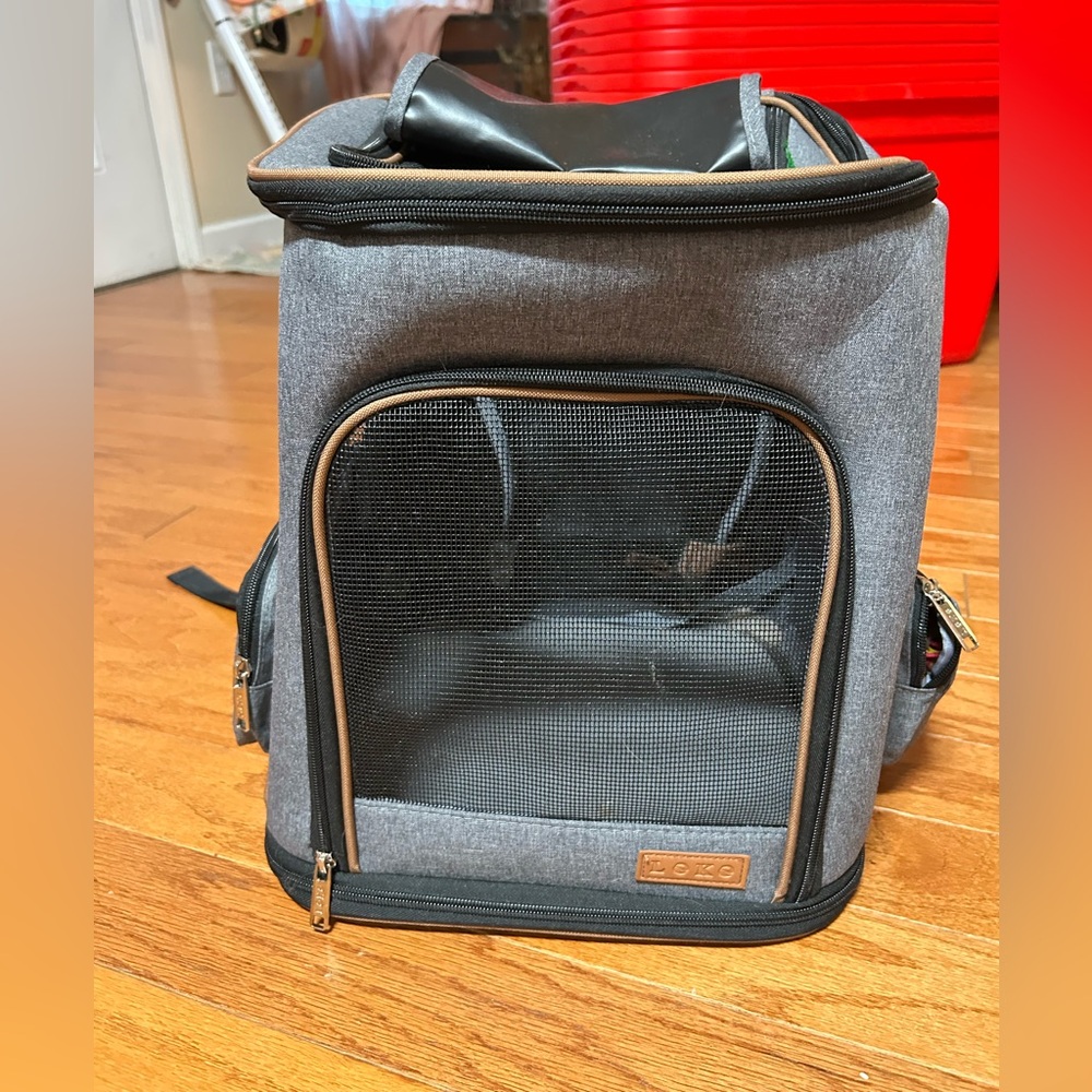 Expandable Pet Carrier
